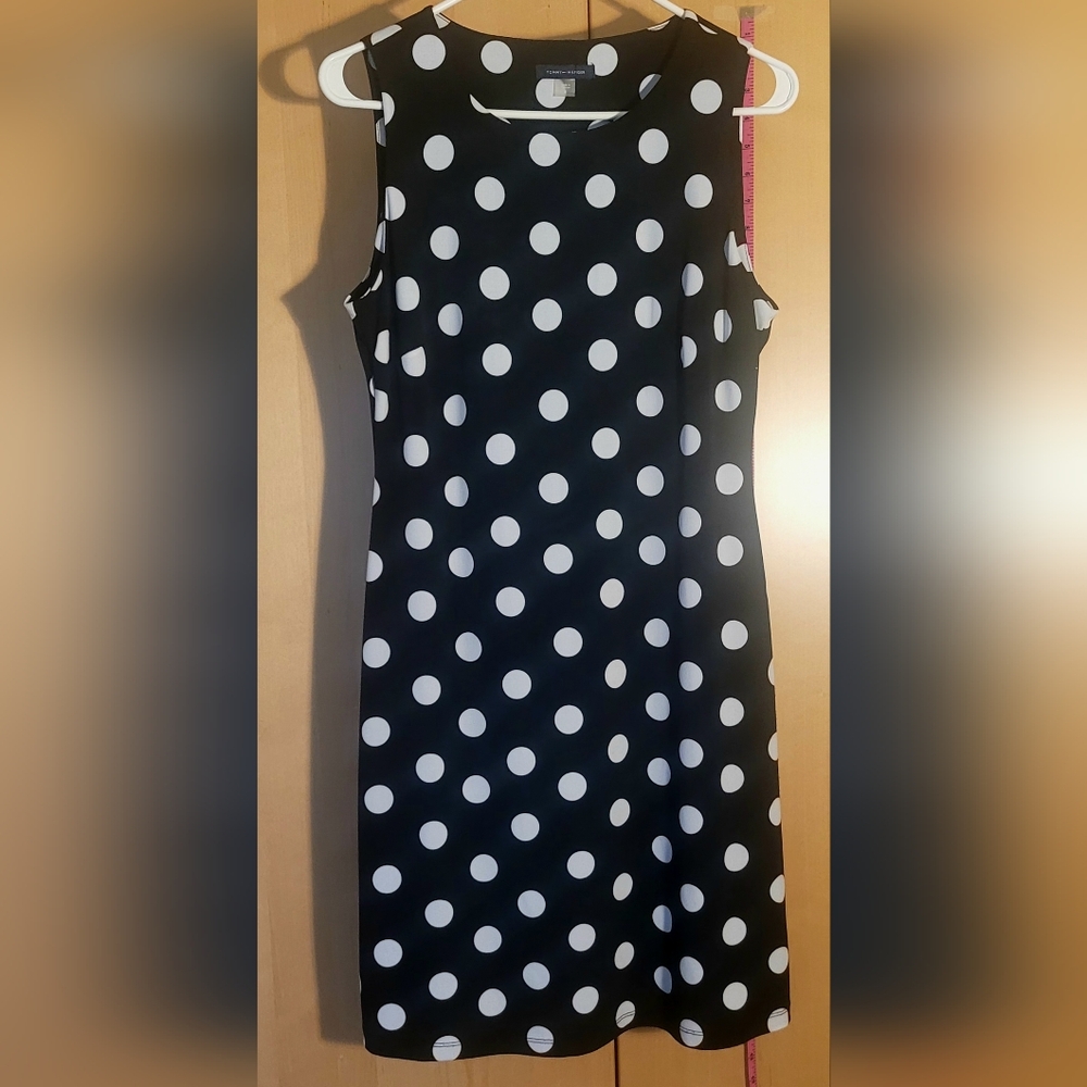Tommy Hilfiger Polka Dot Sleeveless Dress. Size 8